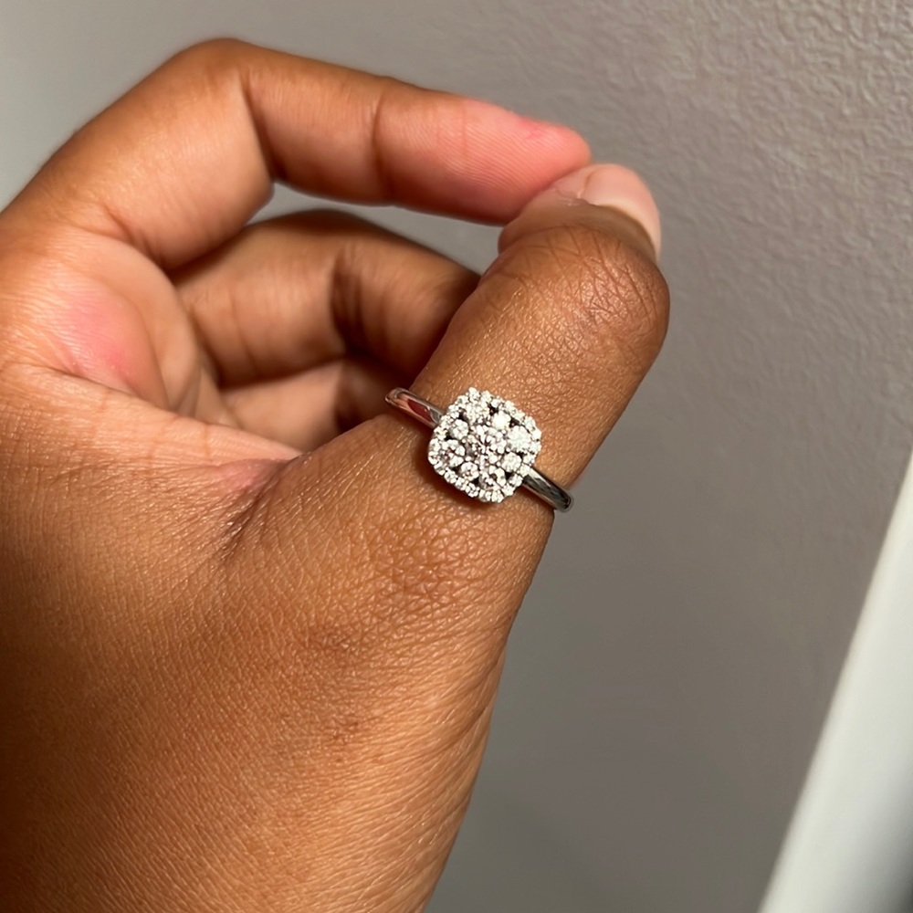Cluster diamond engagement ring